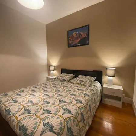 Les De Chauvet Apartment
