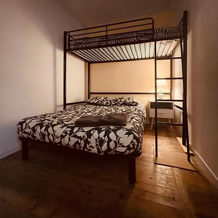 Apartment Les De Chauvet