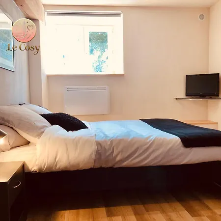 Apartment Les De Chauvet *